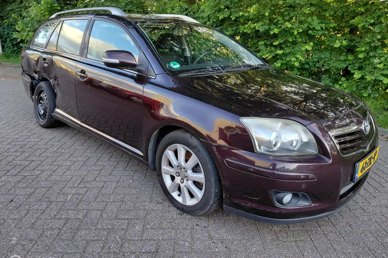Toyota Avensis (2008)