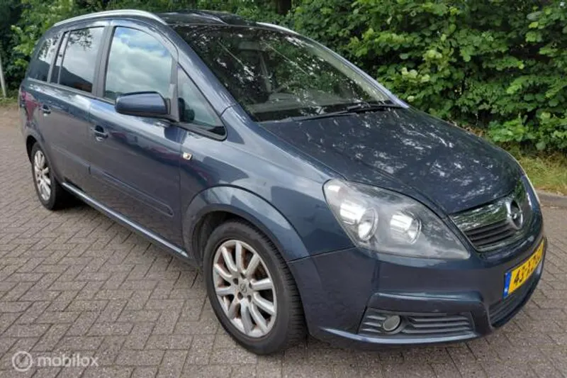 Opel Zafira (2007)