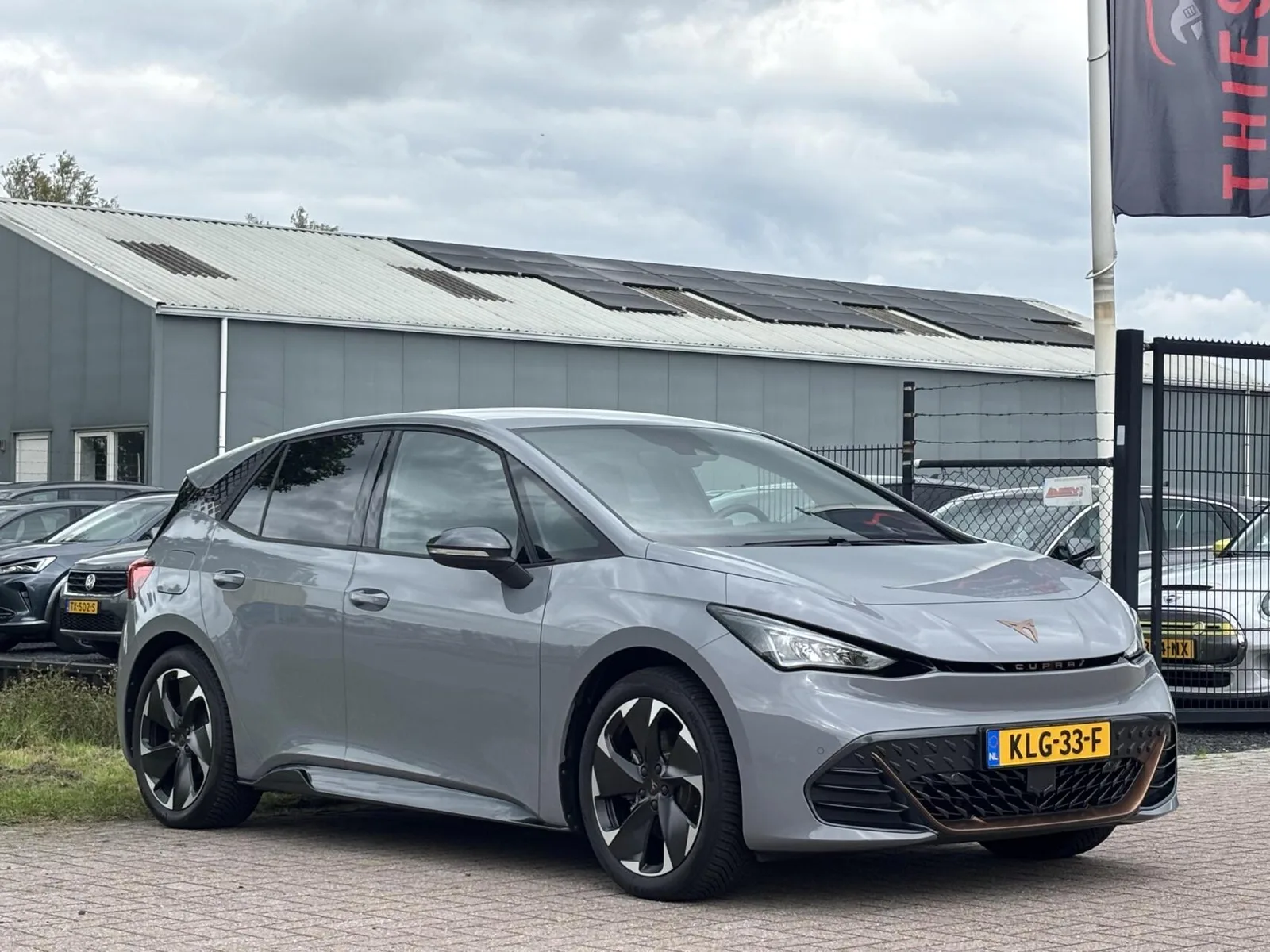 CUPRA Born (2023) — foto 1