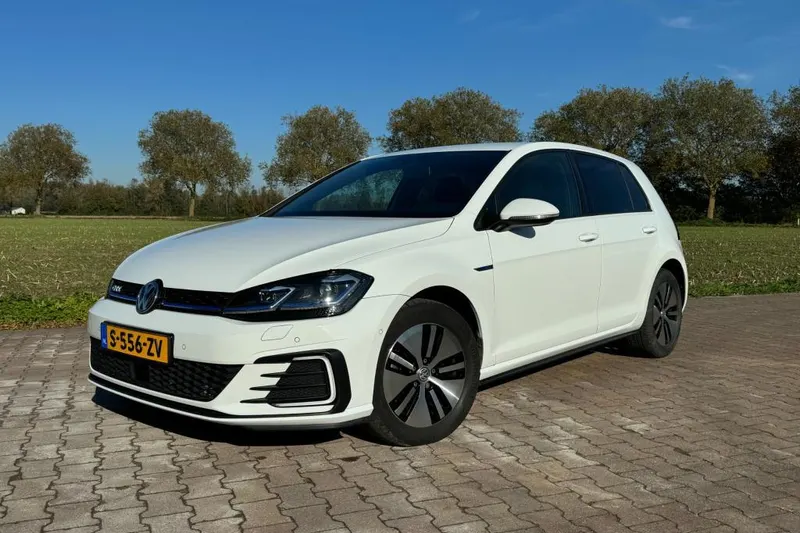 Volkswagen Golf (2018)