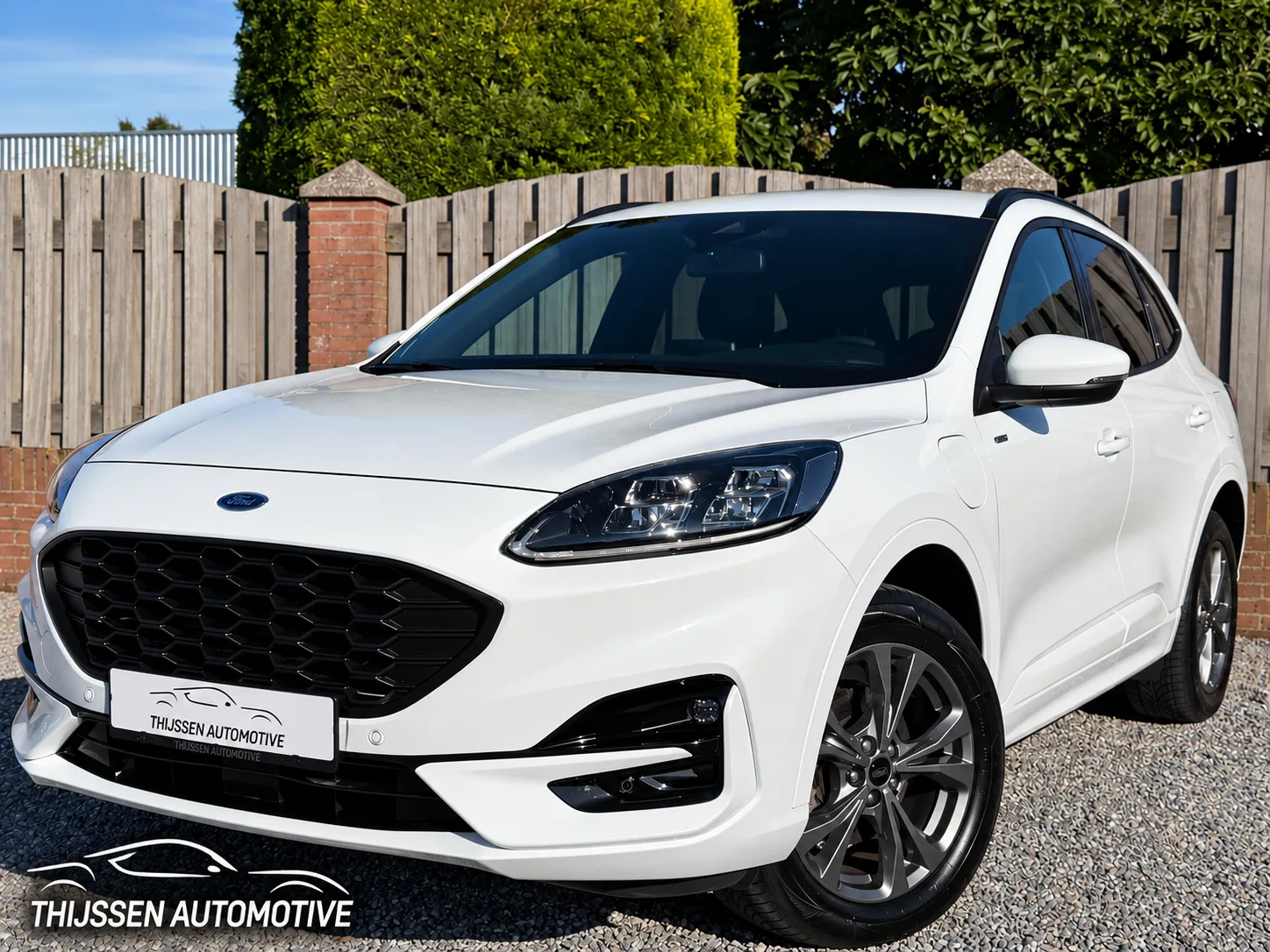 Ford Kuga (2023) — foto 1