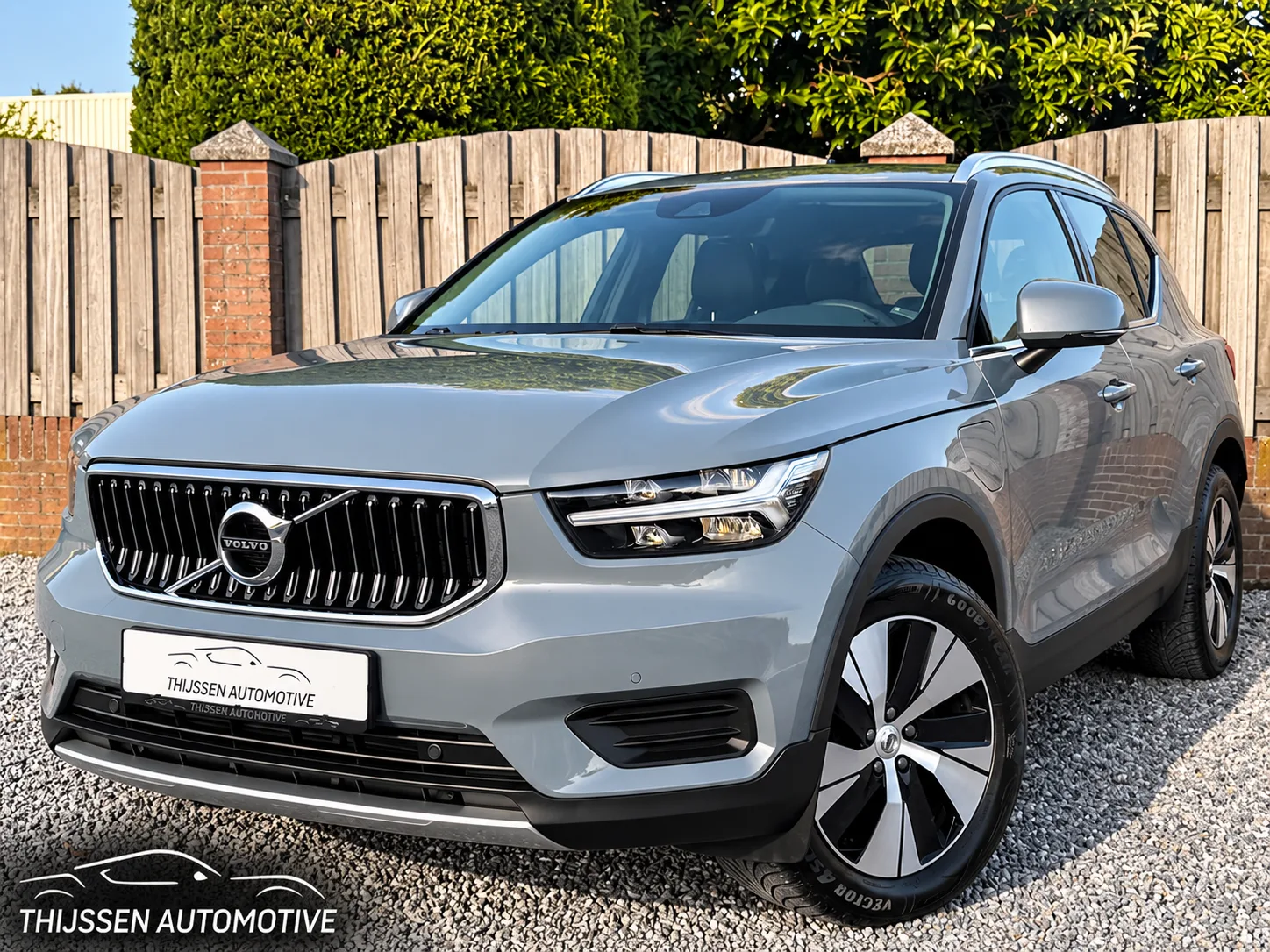 Volvo XC40 (2022) — foto 1