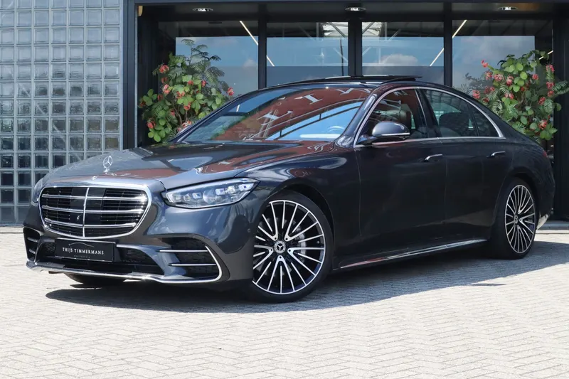 Mercedes-Benz 0 (2021)