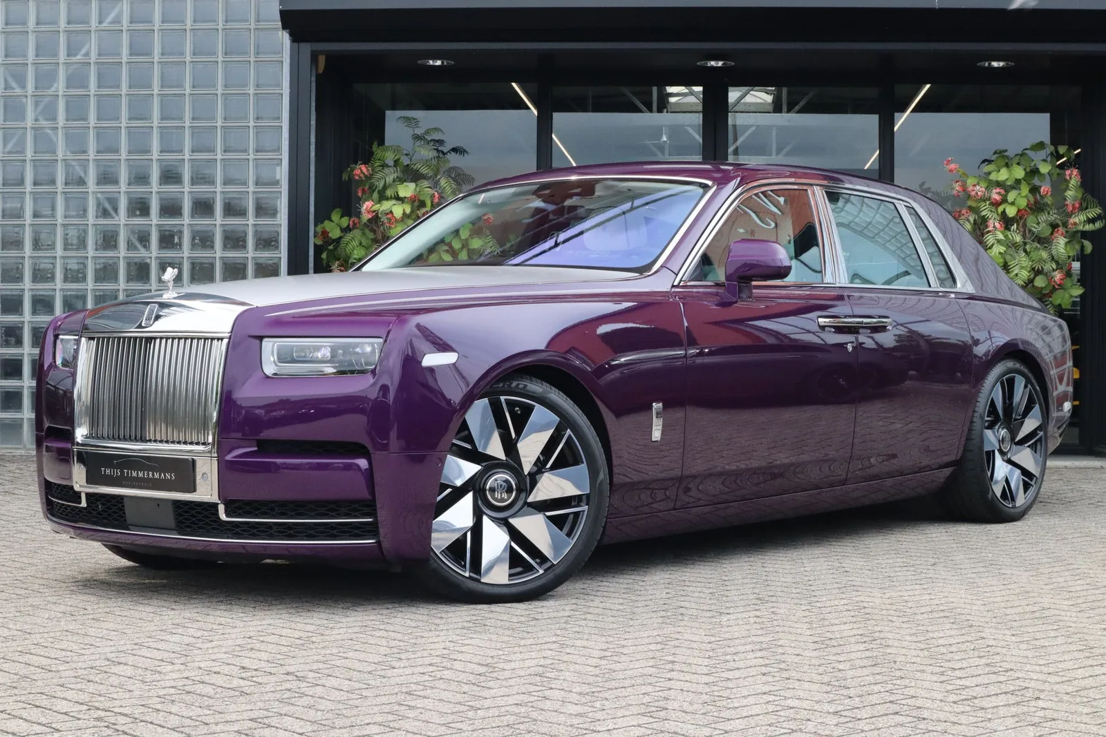Rolls-Royce 0 (2022) — foto 1