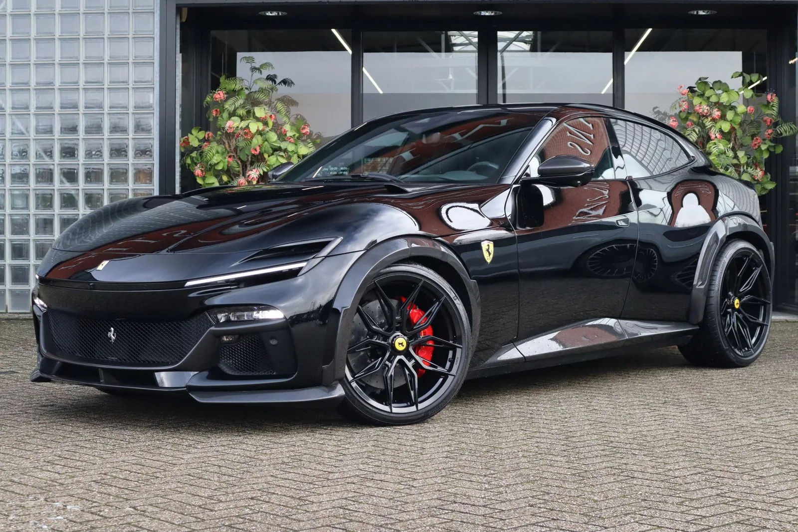 Ferrari 0 (2024) — foto 1