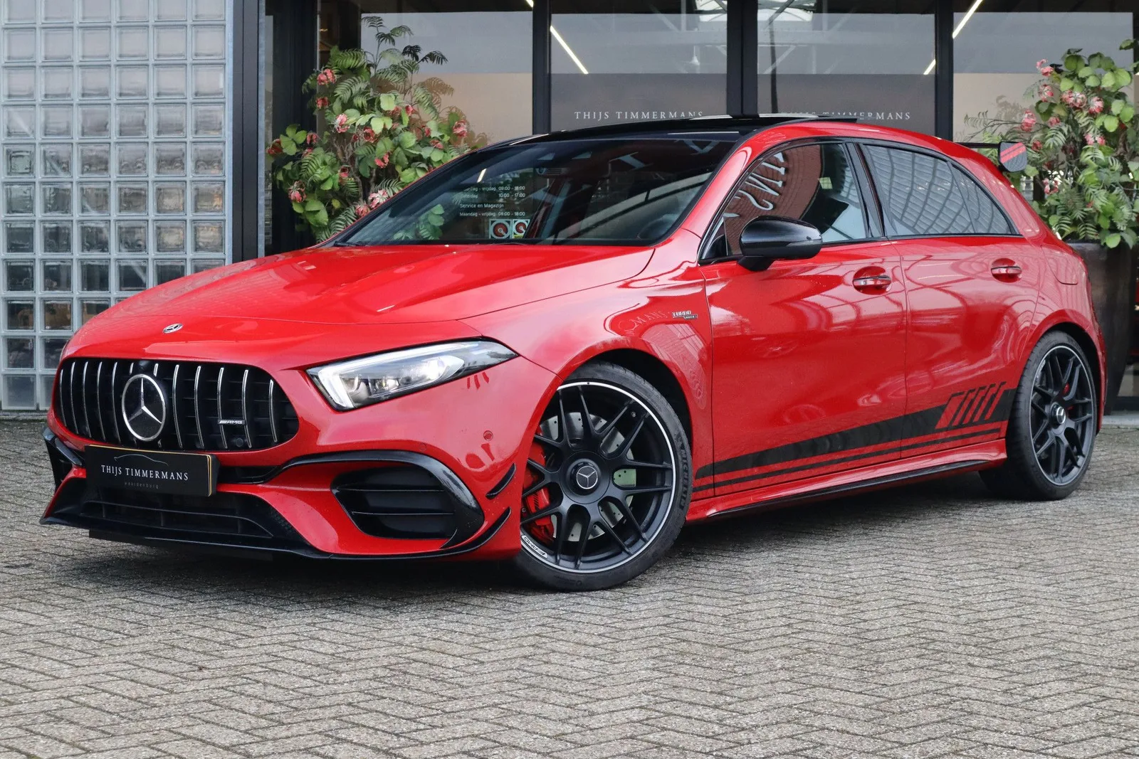 Mercedes-Benz 0 (2020) — foto 1