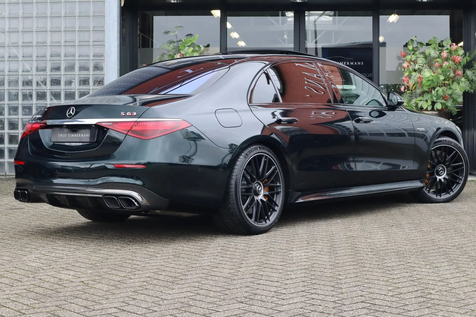 Title 0 (2024) — foto 1