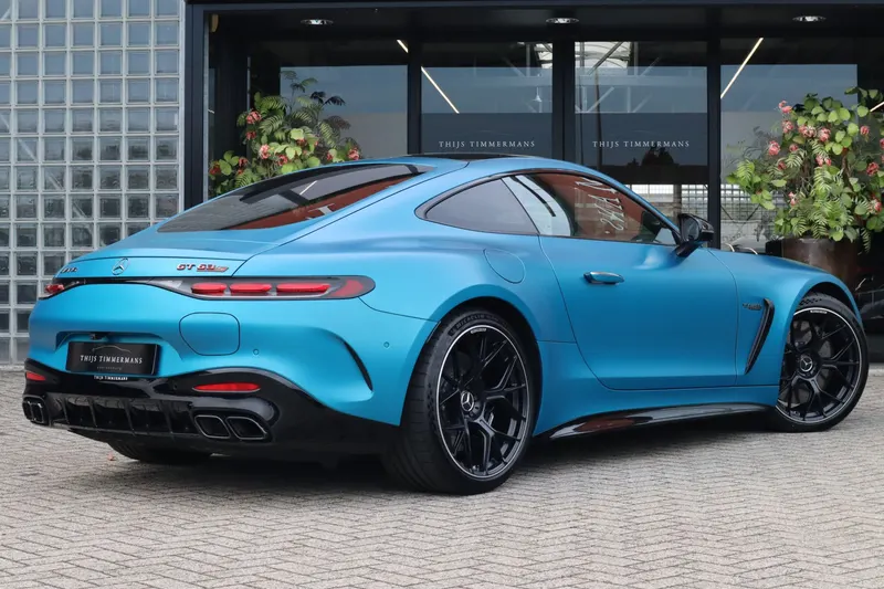 Mercedes-Benz AMG GT (2025)