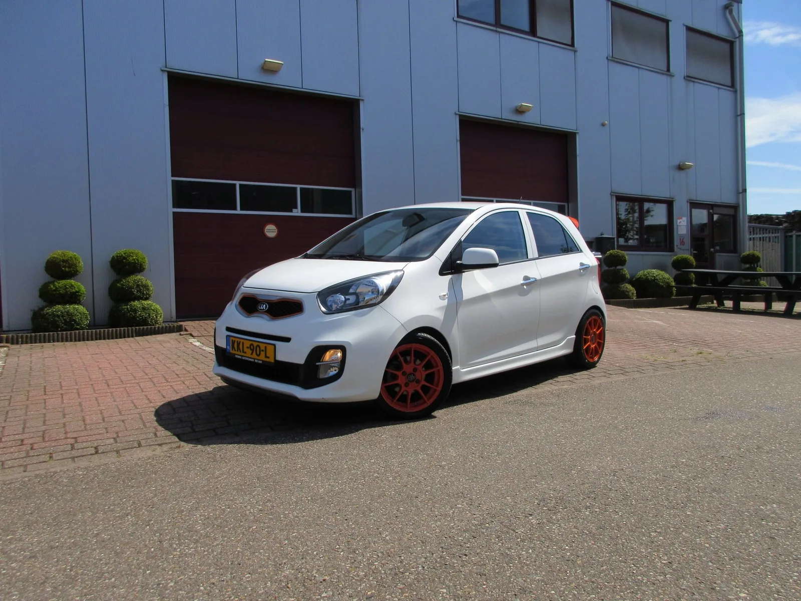 Kia Picanto (2015) — foto 1