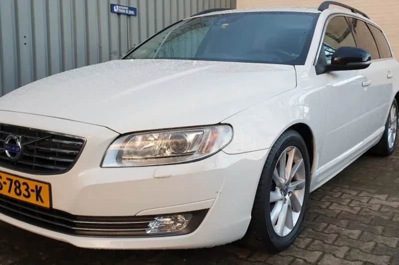 Volvo V70 (2014)
