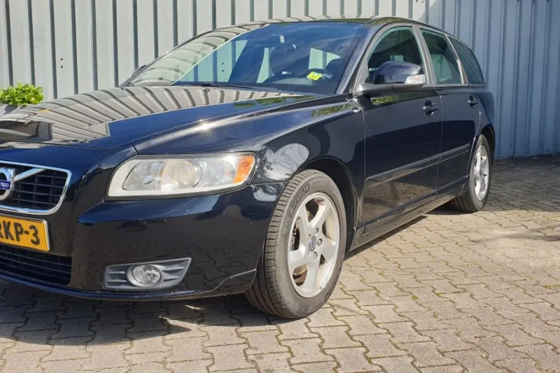 Volvo V50 (2011)