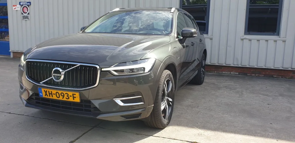 Volvo XC60 (2019) — foto 1
