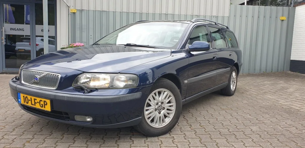 Volvo V70 (2002) — foto 1