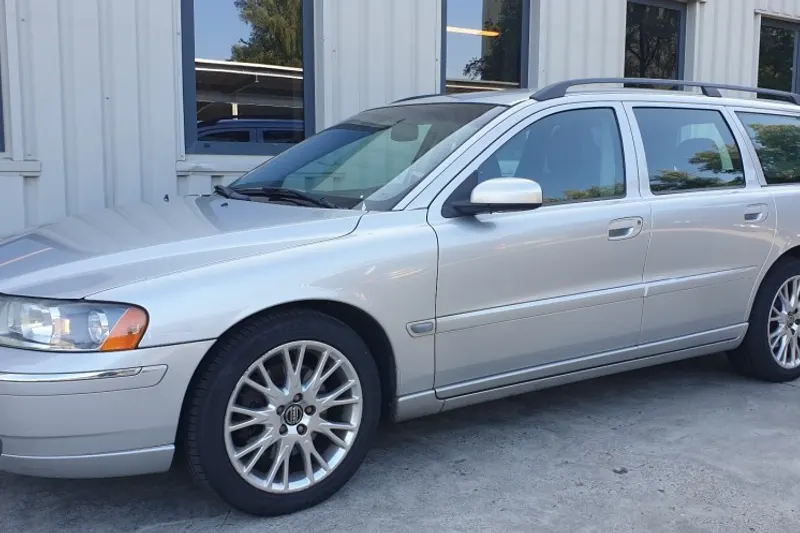 Volvo V70 (2006)