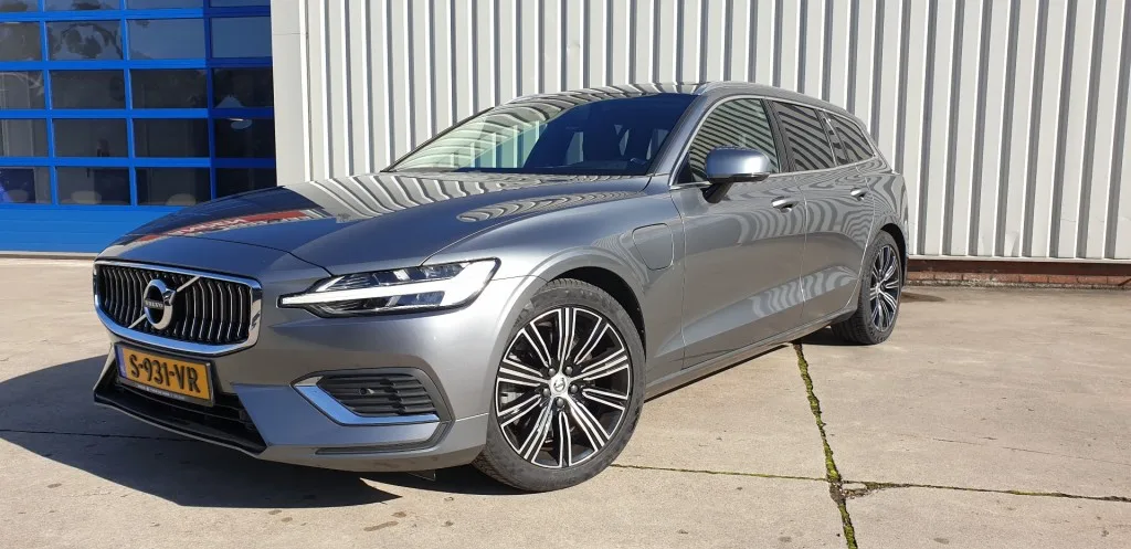 Volvo V60 (2020) — foto 1