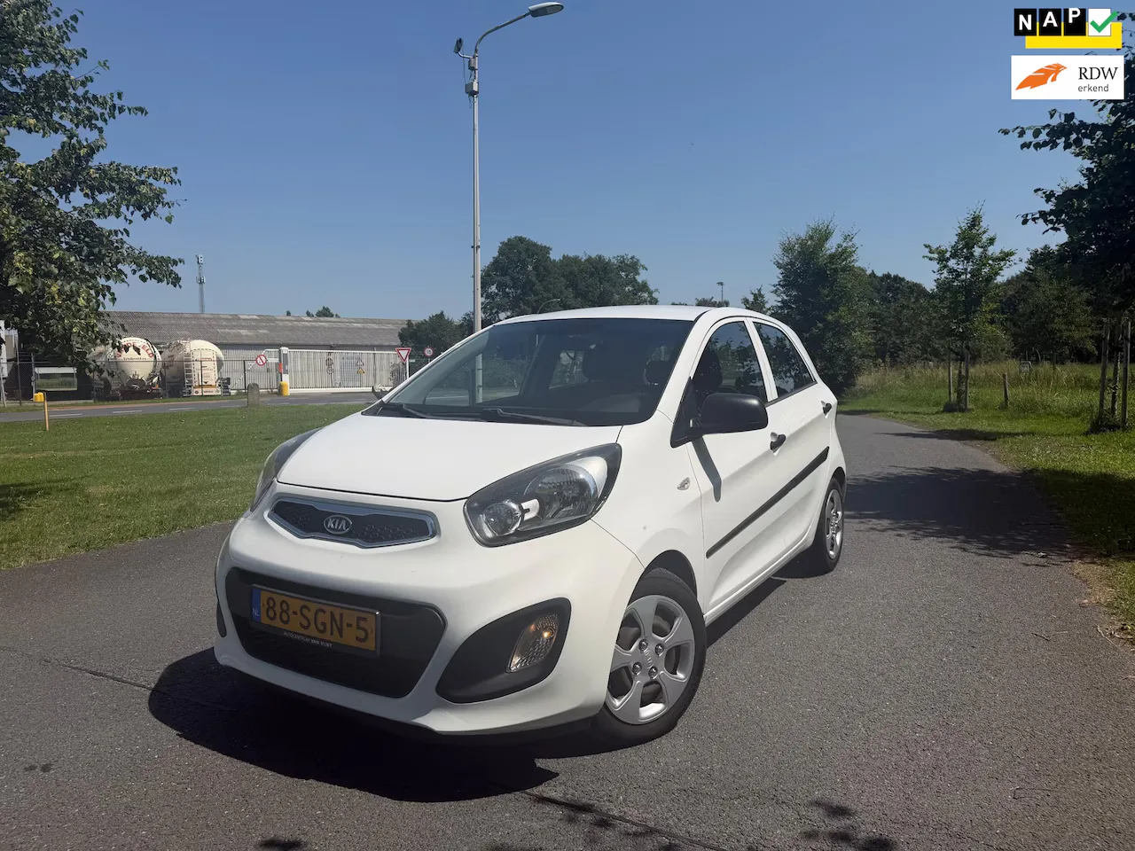 Kia Picanto (2011) — foto 1