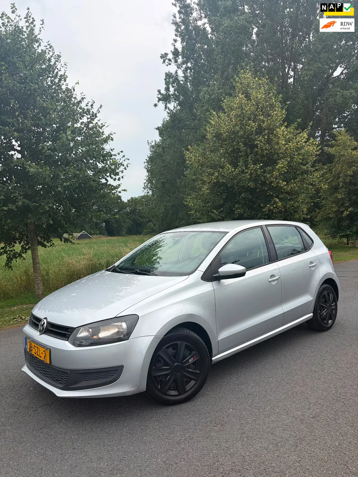 Volkswagen Polo (2012) — foto 1