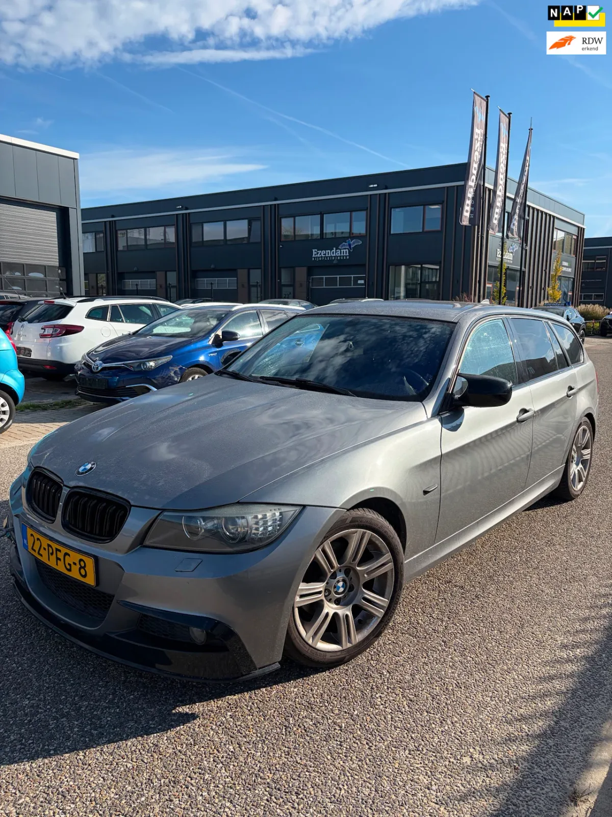BMW 3-Serie (2011) — foto 1