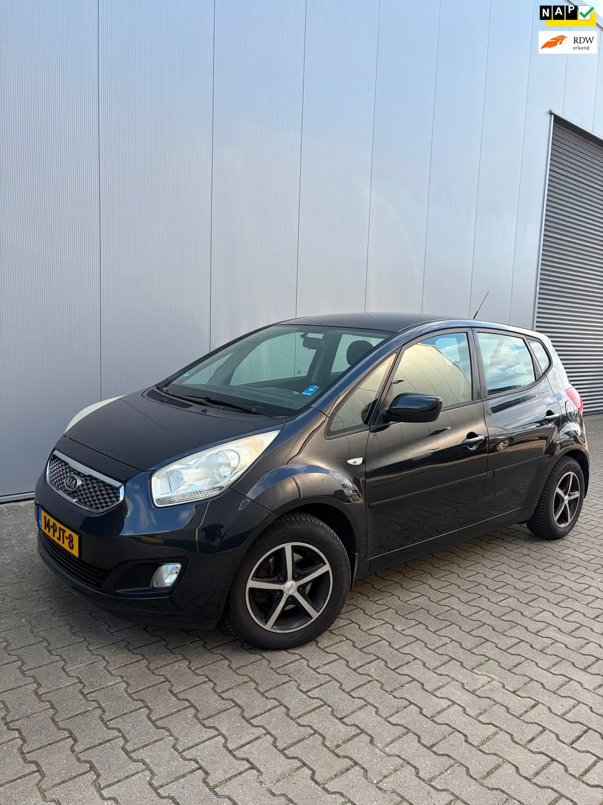 Kia Venga (2011) — foto 1