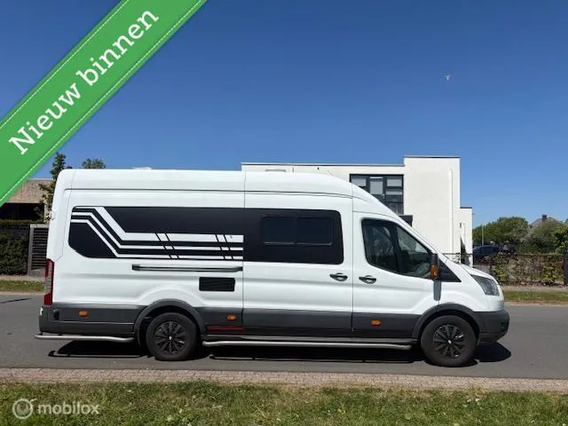 Ford Transit (2018) — foto 1