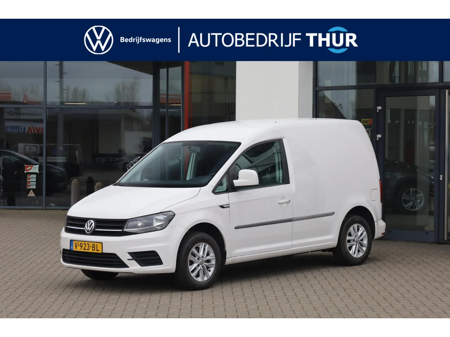 Volkswagen Caddy (2017) — foto 1