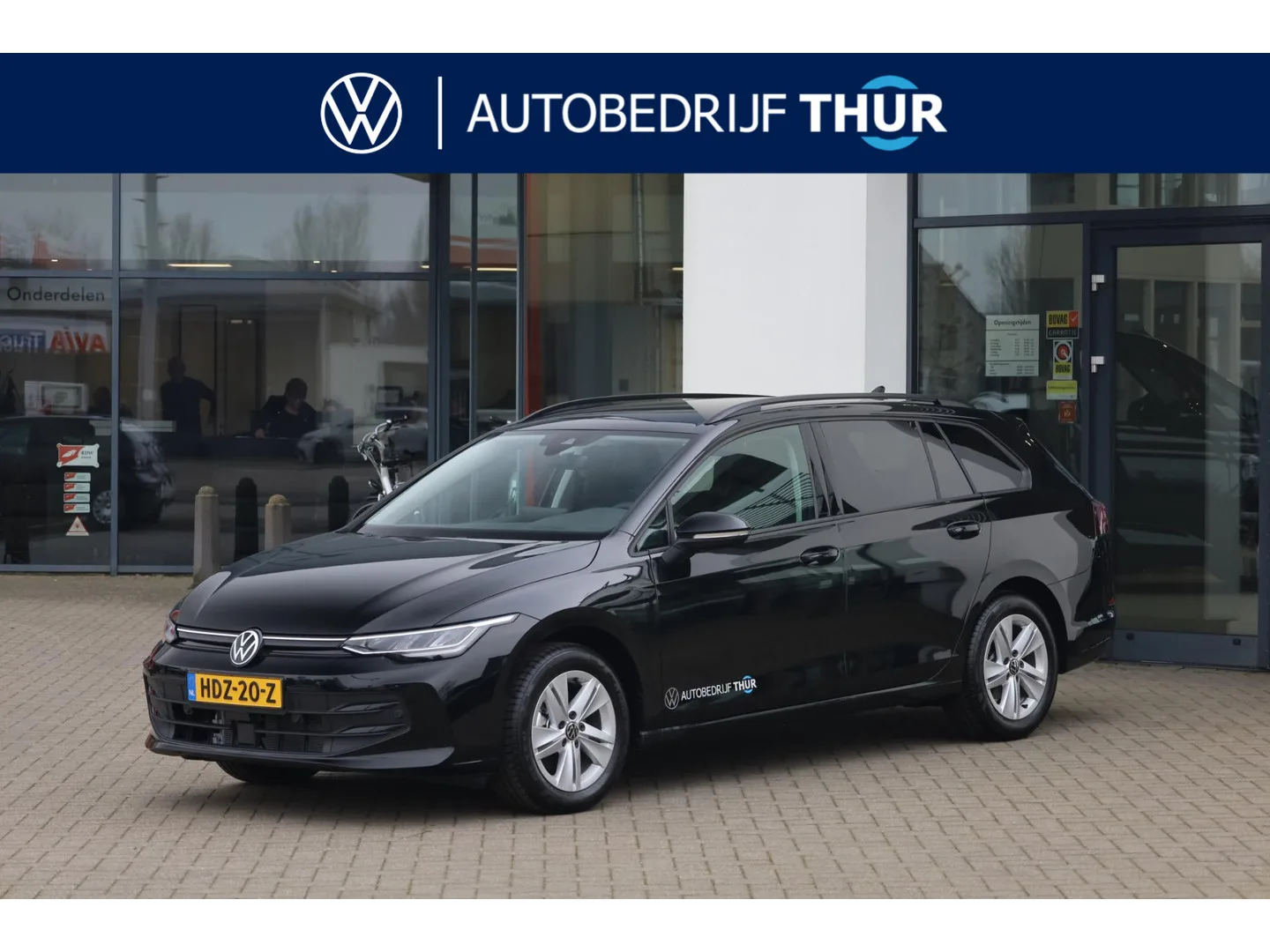Volkswagen Golf (2025) — foto 1