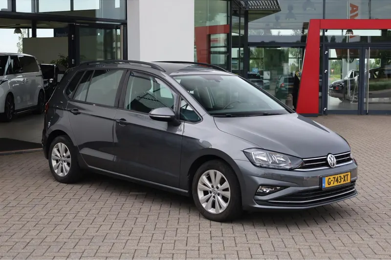 Volkswagen Golf (2019)