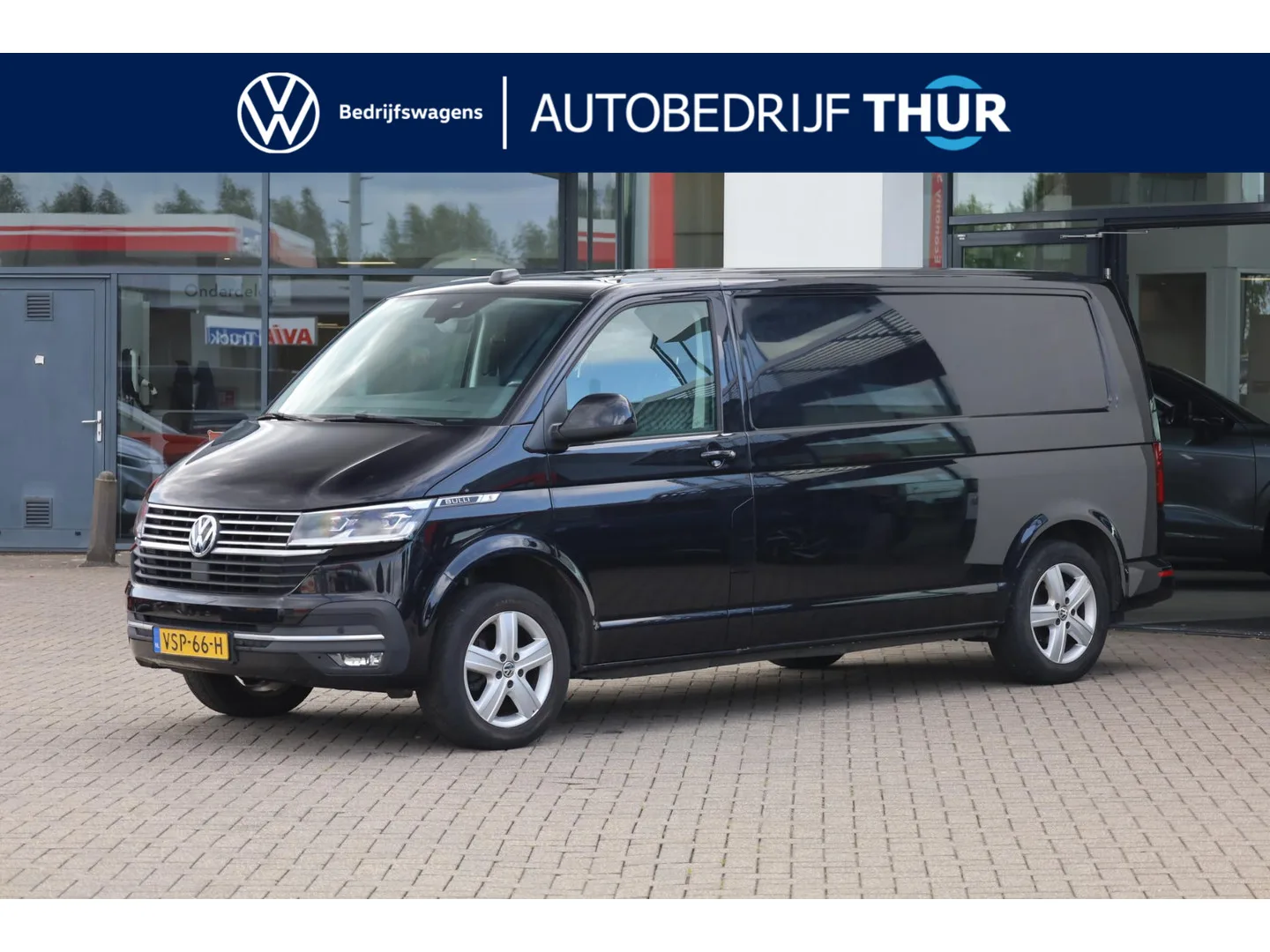 Volkswagen Transporter (2022) — foto 1