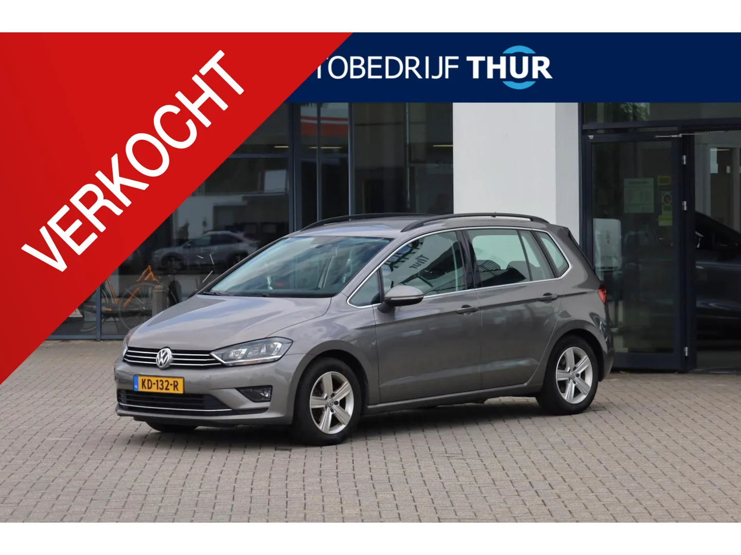 Volkswagen Golf Sportsvan (2016) — foto 1