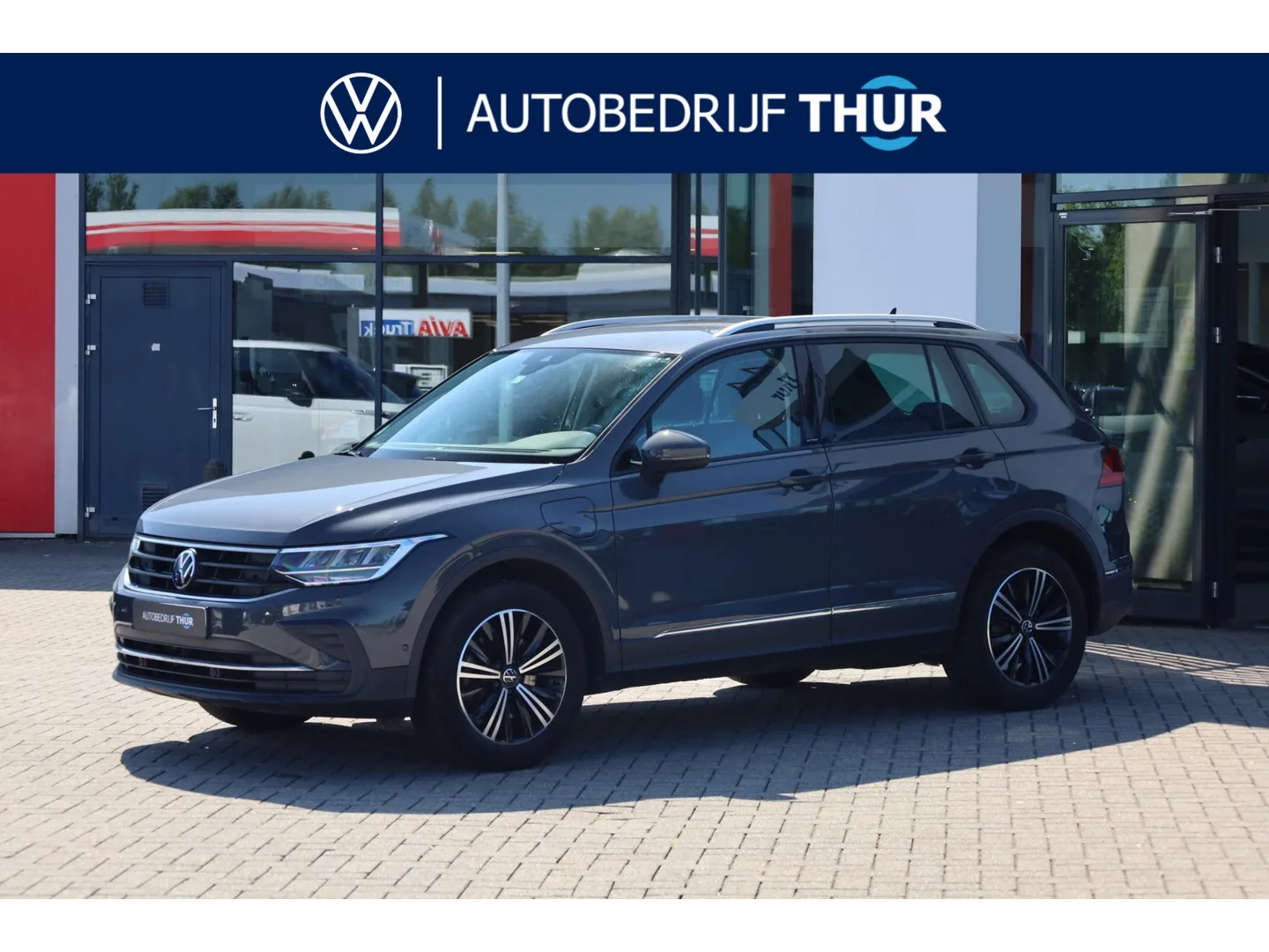 Volkswagen Tiguan (2022) — foto 1