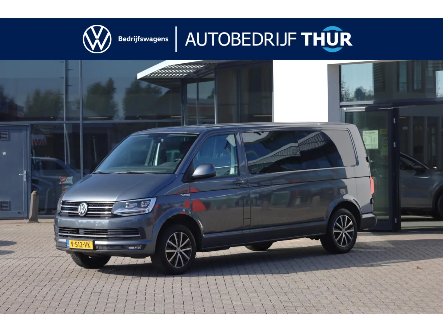 Volkswagen Transporter (2019) — foto 1