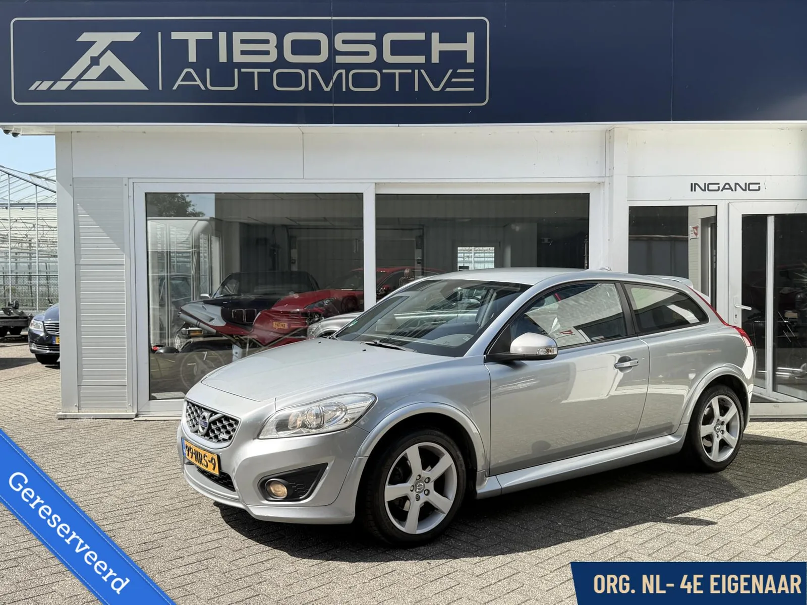Volvo C30 (2010) — foto 1