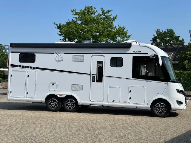 Frankia Titan (2026) — foto 1