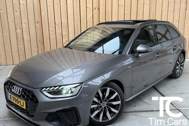 Audi A4 (2021)
