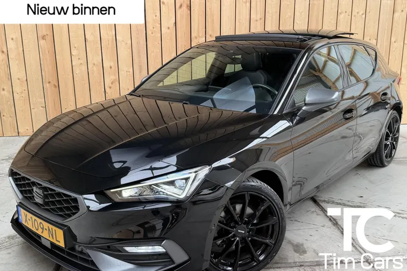 SEAT Leon (2023)