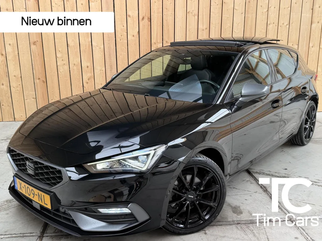 SEAT Leon (2023) — foto 1