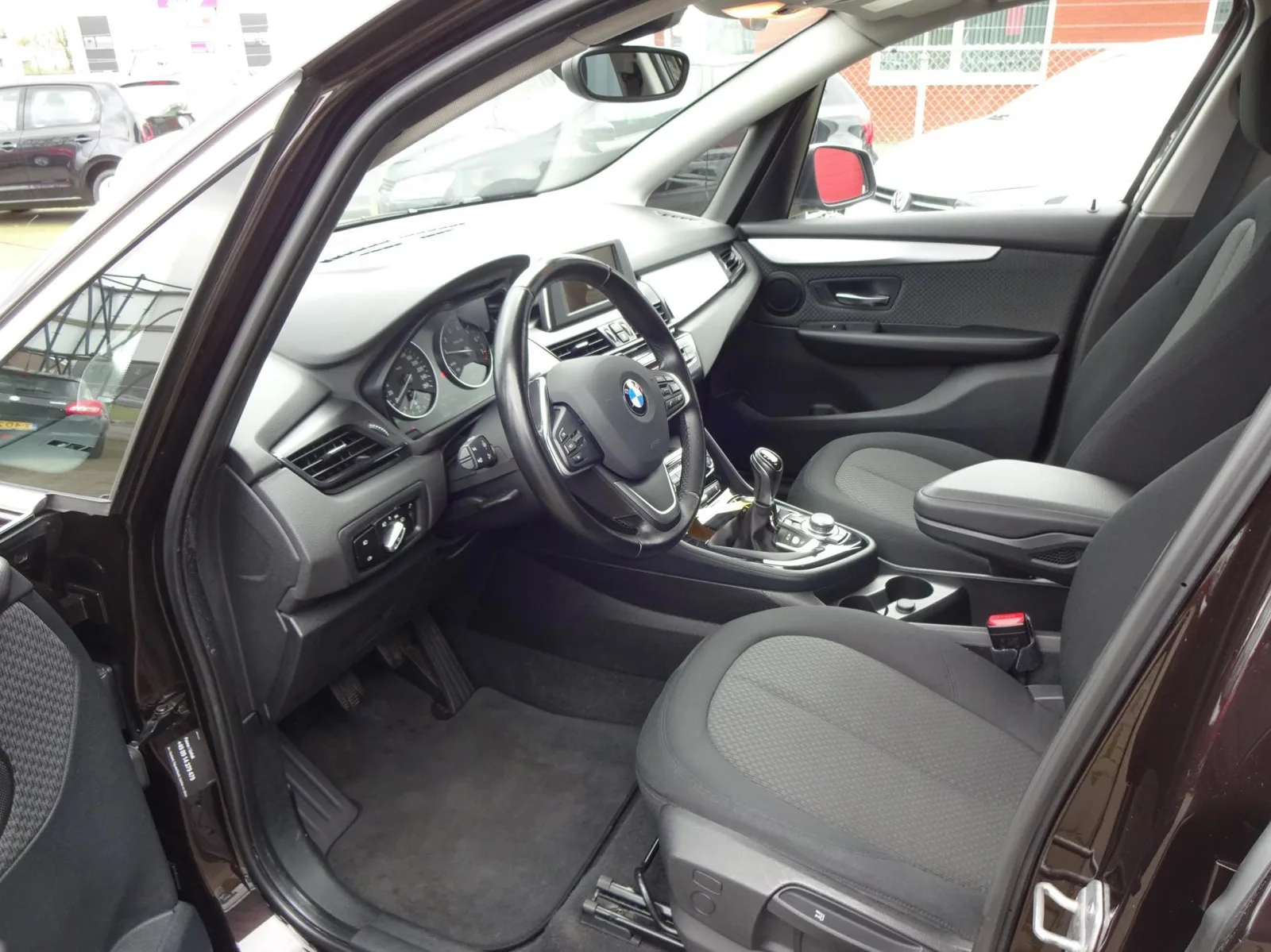 BMW 2-Serie Active Tourer (2015) — foto 1