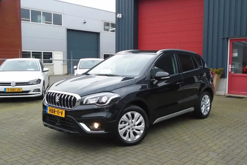 Suzuki S-Cross (2021)