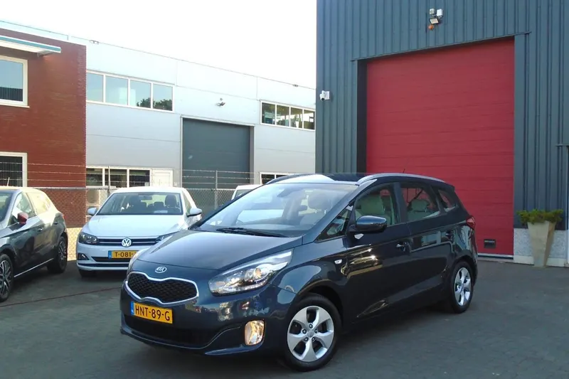 Kia Carens (2014)