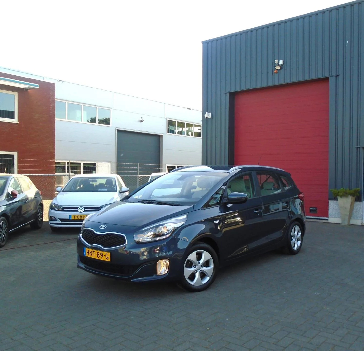 Kia Carens (2014) — foto 1