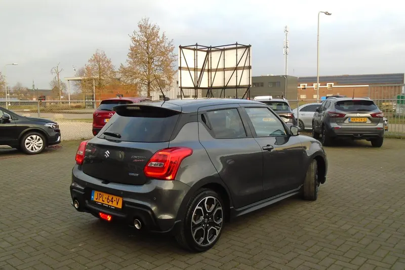 Suzuki Swift (2023)