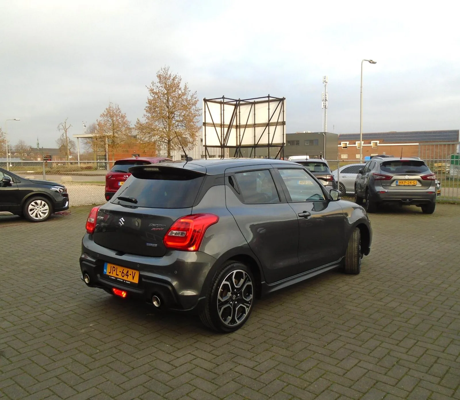 Suzuki Swift (2023) — foto 1