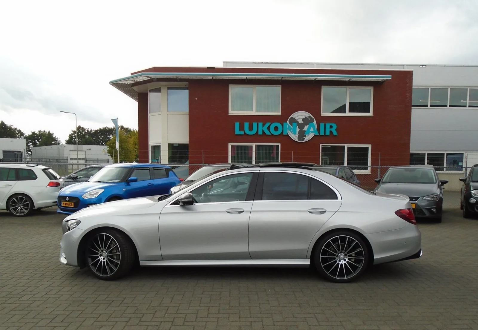 Mercedes-Benz E-Klasse (2016) — foto 1