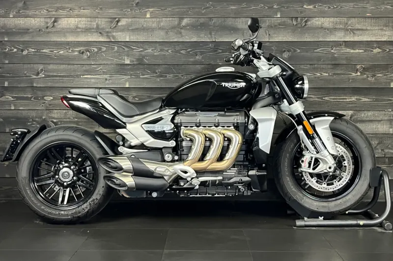 Triumph Rocket 3 R (2023)