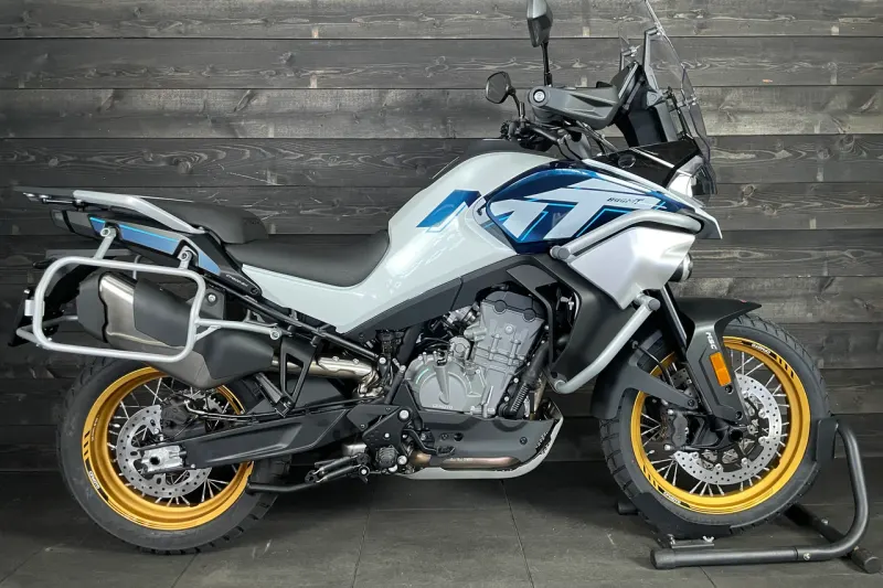 CFMoto 800 MT (2025)