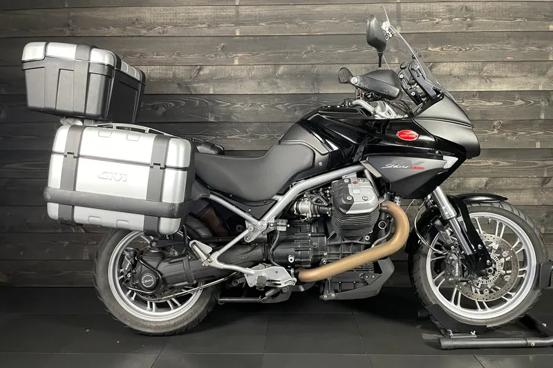 Moto Guzzi Stelvio 1200 8V (2011)