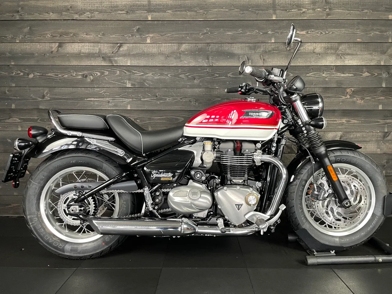 Triumph Bonneville Speedmaster (2026) — foto 1