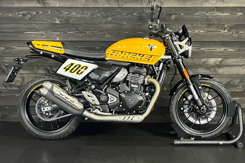 Triumph STREET TRACKER 400 (2026)