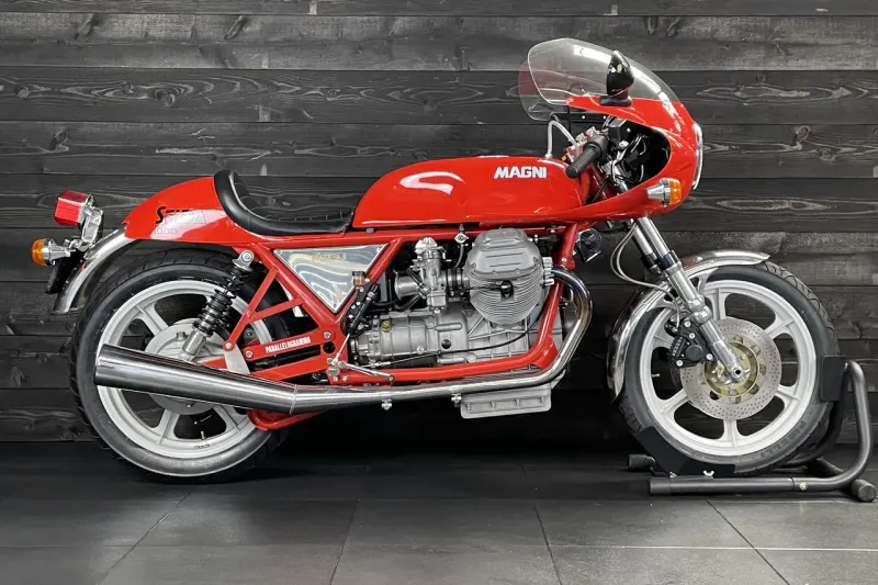 Moto Guzzi MAGNI SFIDA 1000 (1995)