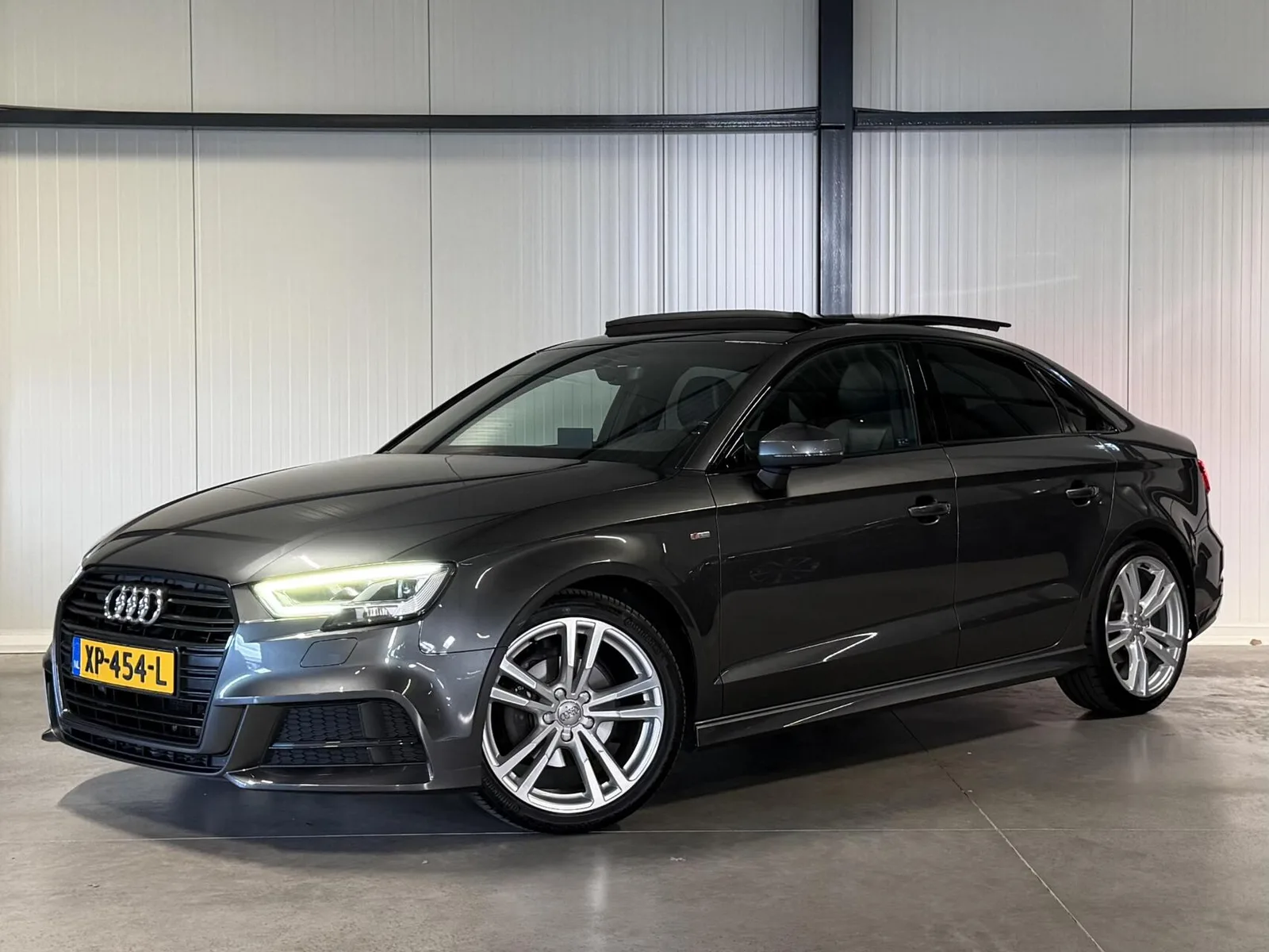 Audi A3 (2019) — foto 1